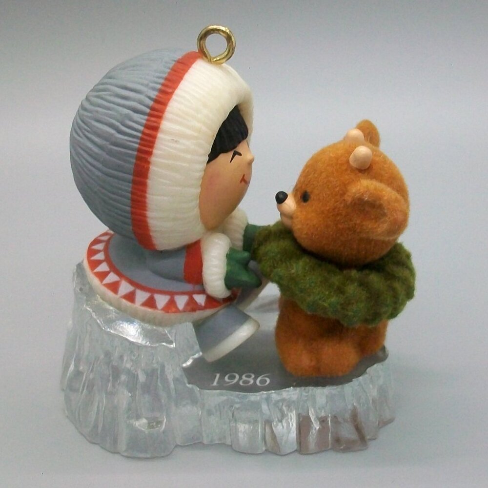 Hallmark Keepsake Ornament 1986 Frosty Friends Eskimo Baby Deer 7th in Series